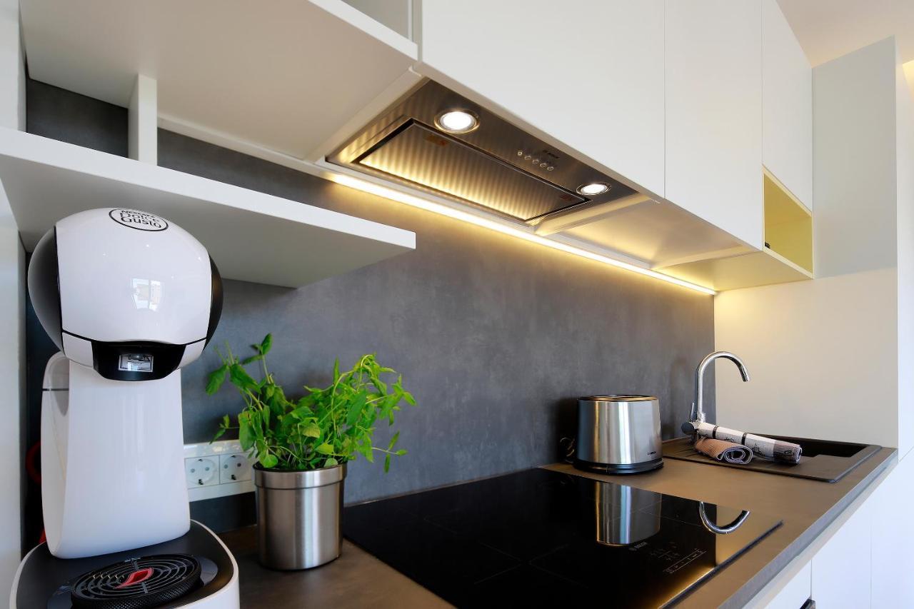 Modena Maris-Heated Pool-Grill-Relax-Jacuzzi Apartments Icici Exterior photo