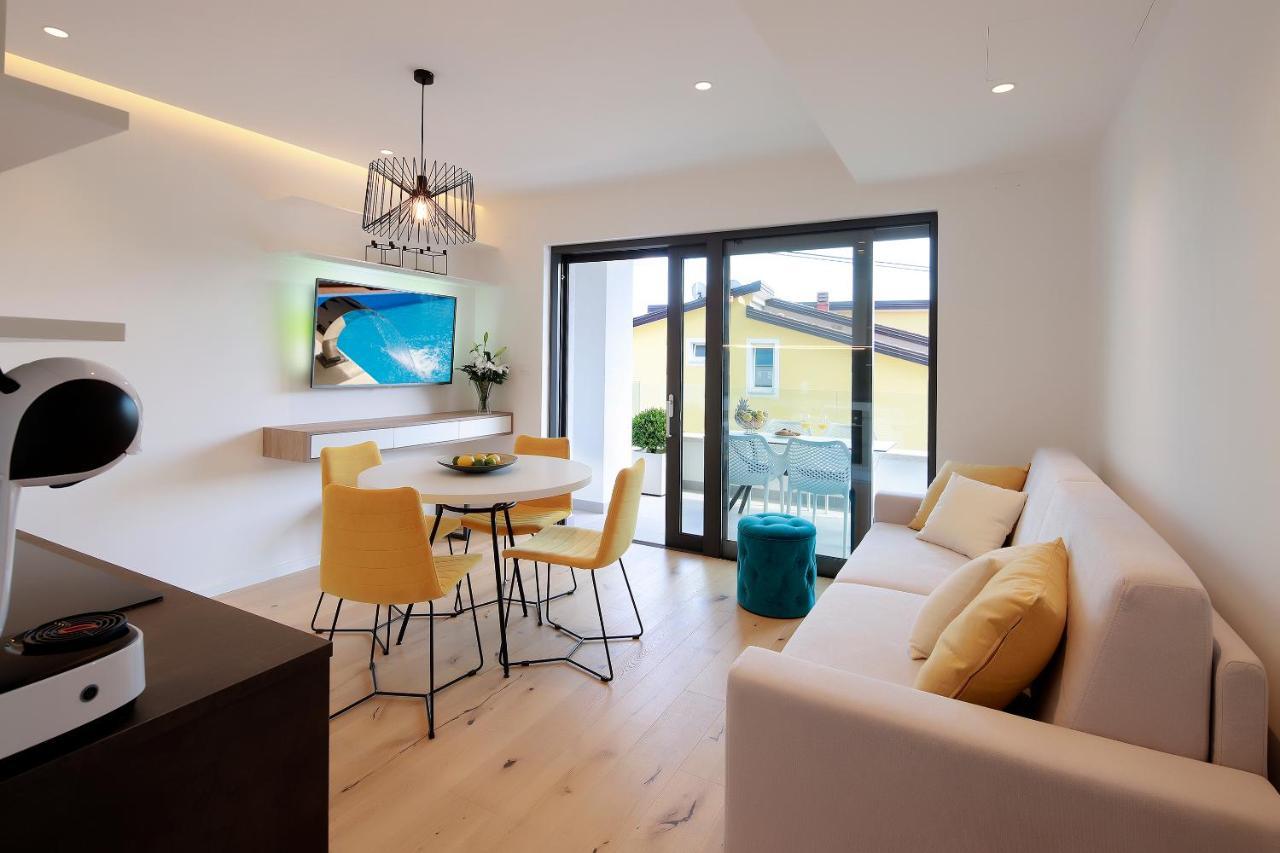Modena Maris-Heated Pool-Grill-Relax-Jacuzzi Apartments Icici Exterior photo