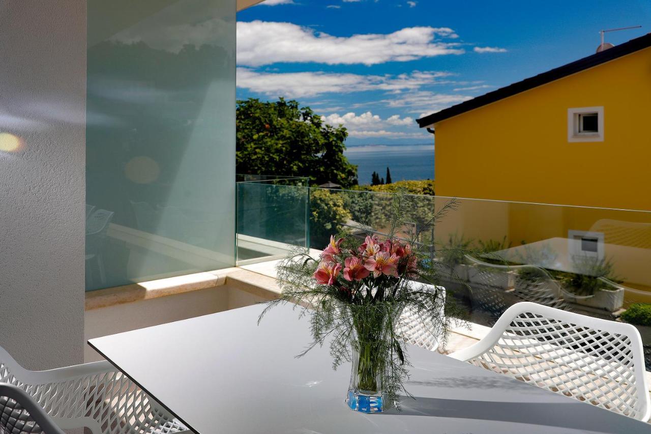 Modena Maris-Heated Pool-Grill-Relax-Jacuzzi Apartments Icici Exterior photo